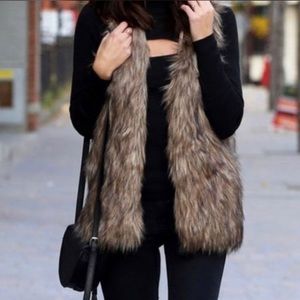 EUC‼️ Merona Faux Fur Vest
